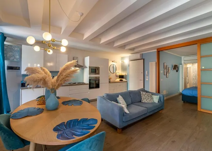 The Cozy Loft, Un Angolo Alla Moda Nel Cuore Di Verona