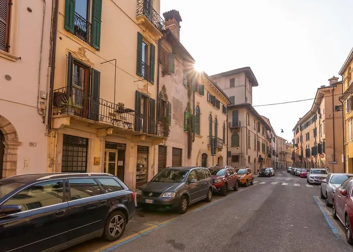 The Cozy Loft, Un Angolo Alla Moda Nel Cuore Di Verona